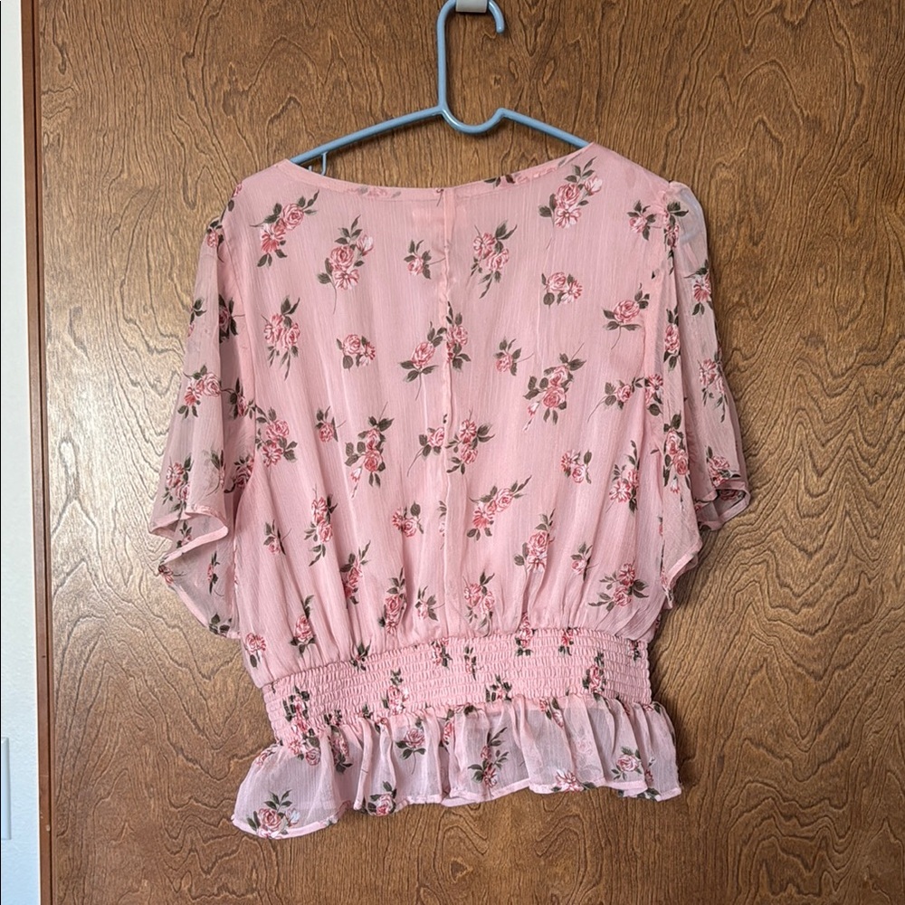 Pink Flutter Sleeve Ruffled Blouse - Picture 3 of 4
